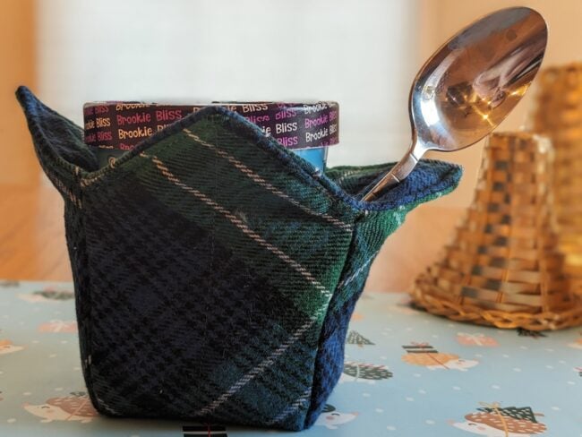 FREE PDF PATTERN- Pint Cozy - Image 9